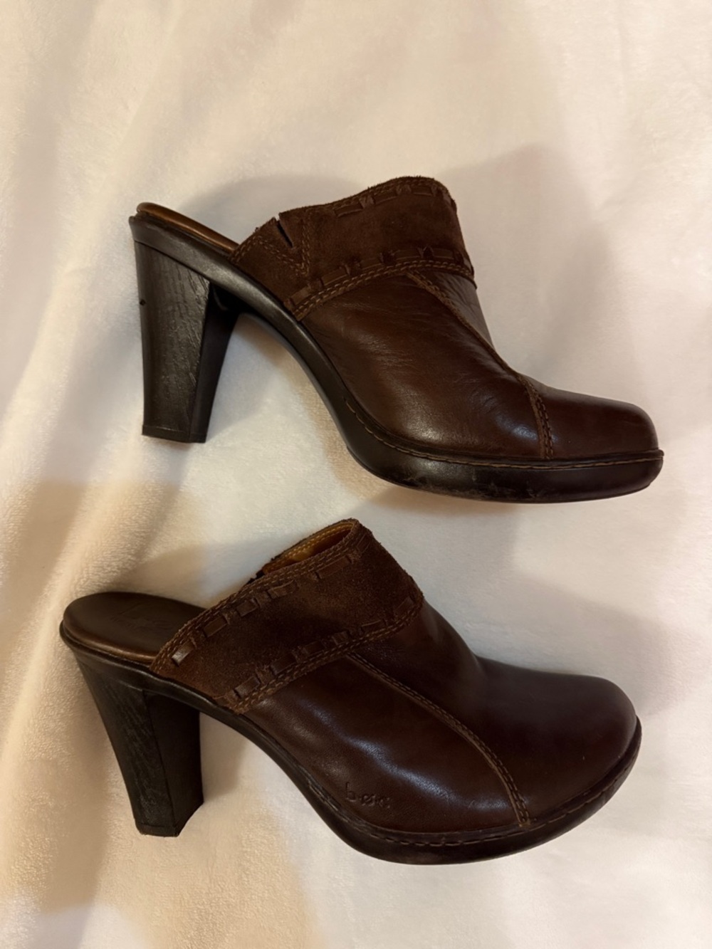 b.o.c. Brown Leather Heel Mule - Slip-On Women's Clog